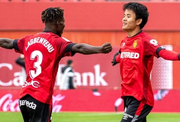 VIDEO: 'Messi Nhật Bản' ghi bàn từ cự ly bất khả thi