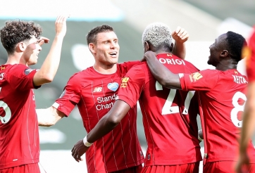 Nhà vô địch Liverpool ngược dòng ngoạn mục trước Newcastle