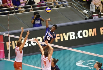 Xuất hiện 'quái kiệt' nữ bóng chuyền với sức bật 3m44