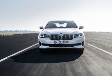 BMW 5 Series 2021 chính thức trình làng, giá hơn 1,2 tỷ VNĐ