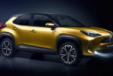 Toyota Yaris Cross chào giá ngang 400 triệu, đấu Hyundai Kona