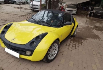 Sau 16 năm, 'của hiếm' Mercedes bán lại ngang giá Kia Morning