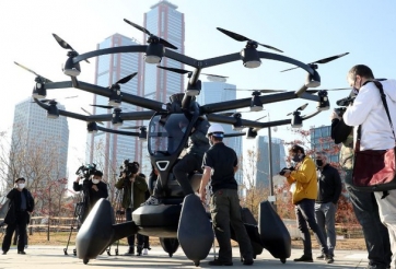 Hàn Quốc lần đầu thử nghiệm taxi bay trên bầu trời Seoul