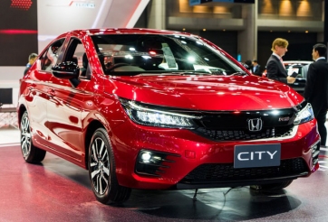 Giá lăn bánh Honda City 2021 so với các mẫu xe ăn khách hạng B