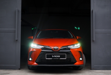 Rộ tin Toyota Vios 2021 sắp ra mắt Việt Nam, Honda City 'toát mồ hồi'