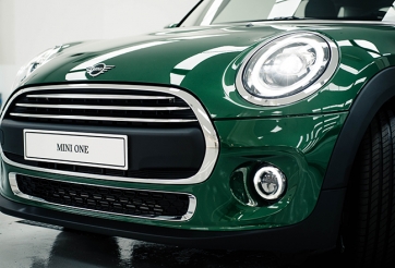 MINI Cooper 3 cửa và 5 cửa đẹp mê ly vừa cập bến Việt Nam