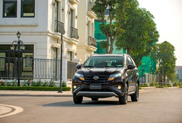 Mua Toyota Rush - đối thủ Suzuki Ertiga, 'bỏ túi' tới 50 triệu đồng