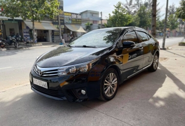 'Bất ngờ' Toyota Corolla Altis cũ rớt giá tới 400 triệu đồng