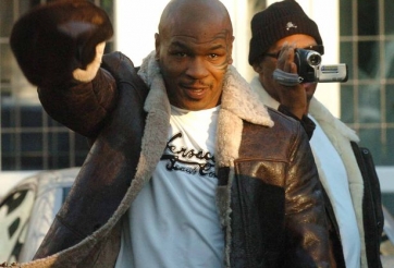 Mike Tyson - Roy Jones: Sao hiệp đấu chỉ kéo dài 2 phút! 