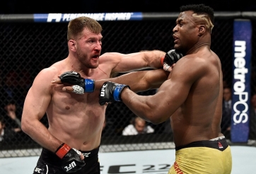 Stipe Miocic vs. Francis Ngannou 2 sẽ lên sàn trong tháng 4
