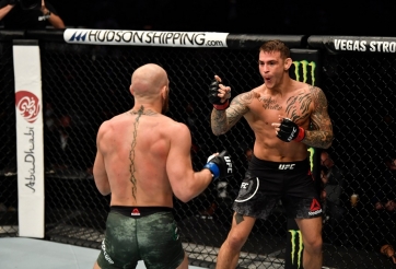 Dustin Poirier hạ knockout Conor McGregor trong trận tái đấu