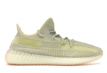 Adidas tung thêm 2 mẫu Yeezy Boost 350 V2 với giá từ 220 USD