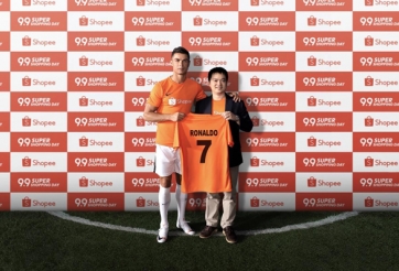 Cristiano Ronaldo làm Đại sứ mới của Shopee, có thể đến Việt Nam