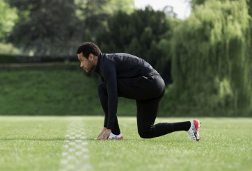 Neymar diện giày mới từ Nike, được gợi cảm hứng với xe đua công thức 1