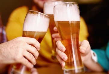 5 mẹo uống rượu bia ít gây hại cho sức khỏe