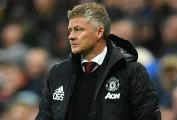 HLV Solskjaer khóa tài khoản Twitter sau thất bại của Man United