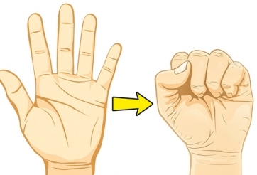 Tự kiểm tra sức khỏe tại nhà với 4 động tác đơn giản