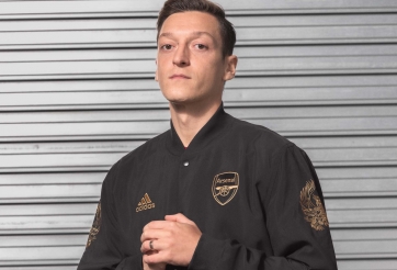 Arsenal ra mắt áo Tết dành cho Fan châu Á