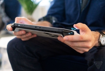 Alienware giới thiệu máy chơi game PC nhỏ gọn trên tay