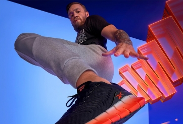 Reebok ra giày thể thao đa dụng với tay đấm McGregor