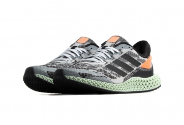 Giày tương lai Adidas 4D Run 1.0 có thân in độc đáo