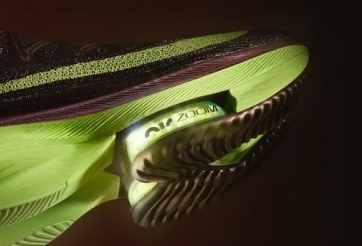 Nike tặng Air Zoom Alphafly NEXT% miễn phí