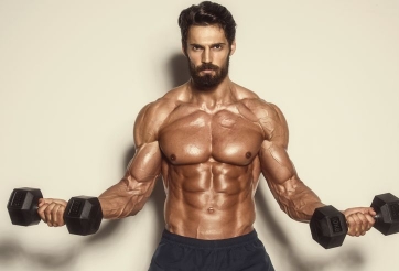 Xây cơ bụng 6 múi tại nhà trong 3 tuần với tạ đơn