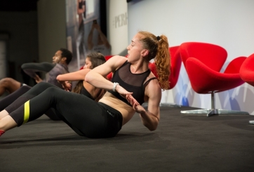 Có nên gập bụng nhiều hàng ngày để có 6 múi?