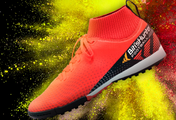 Biti's có thêm giày đá bóng cổ cao hấp dẫn