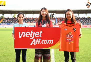 Áo đấu đương kim vô địch Thai League 1 có nhà tài trợ Việt