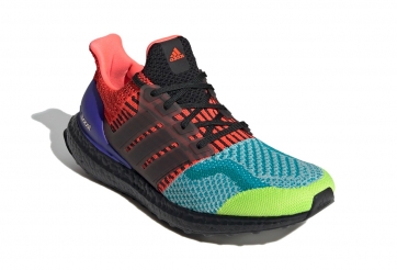 Adidas UltraBOOST DNA đầy màu sắc xuất hiện