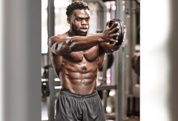 4 động tác tập tại nhà vừa đốt mỡ vừa tăng sức bền