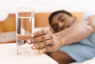 8 thói quen uống lành mạnh giúp giảm cân nhanh