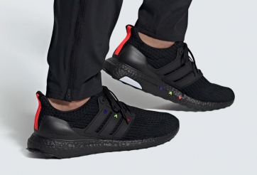 Adidas ra mắt UltraBOOST 4.0 DNA trái tim dễ thương