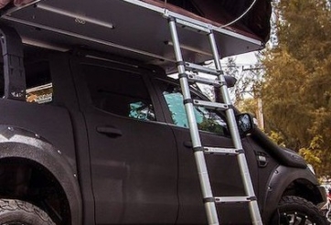 Bán tải Ford Ranger độ lại mang diện mạo hầm hố ở Kiên Giang