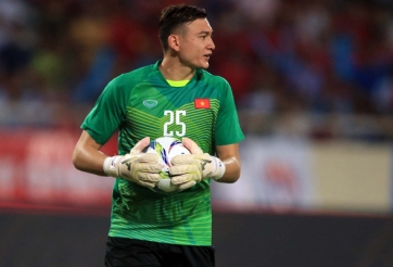 Lý do ông Park Hang-seo loại Văn Lâm, chọn Văn Quyết