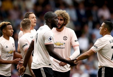 M.U chiến thắng trở lại, Ronaldo dứt điểm tệ nhất Châu Âu