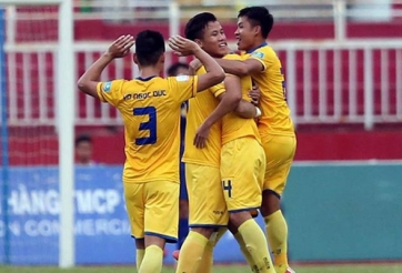 Nhẹ nhàng đánh bại Đà Nẵng, SLNA tìm lại cảm giác chiến thắng