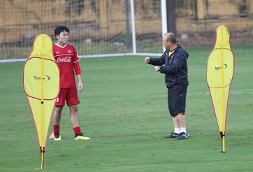 Xuân Trường được HLV Park Hang-seo 'kèm riêng'