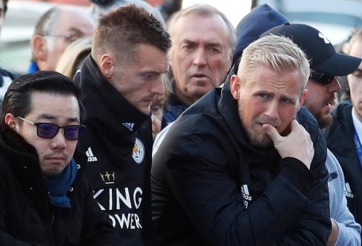 Nhiều cầu thủ nghẹn ngào trong lễ tưởng niệm chủ tịch người Thái Lan