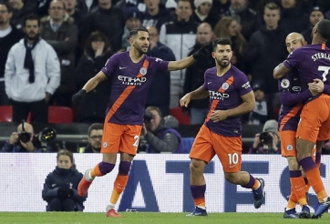 Đánh bại Tottenham, Man City lấy lại ngôi đầu