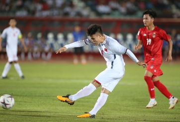 Nhân vật đặc biệt đến 'xem giò' Quang Hải là ai?