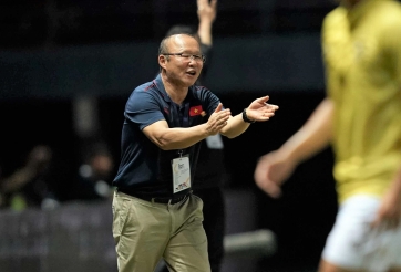 Phóng viên Thái Lan hết lời ca ngợi HLV Park Hang-seo và ĐTVN