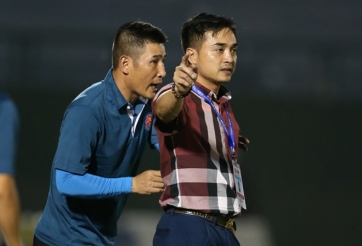 Bầu Đệ tiết lộ lý do khiến HLV Đức Thắng bất ngờ từ chức