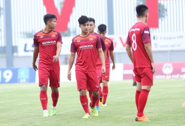 Martin Lo gây ấn tượng, U23 Việt Nam đánh bại U18 Việt Nam