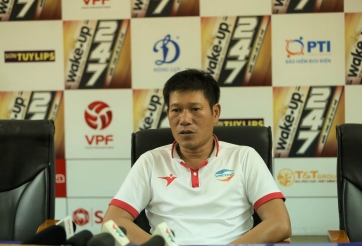 HLV Viettel: 'ĐT Việt Nam không quan tâm đến cầu thủ của tôi'