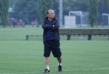 HLV Park Hang-seo đã có nhiều 'bài' mới để đối đầu UAE