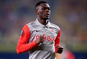 Liverpool và Arsenal 'nhòm ngó' tài năng của Salzburg