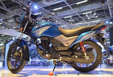 Honda ra mắt xe côn tay giá rẻ như Wave