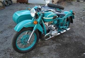 Mê mẩn xế cổ 37 tuổi, công tơ 5 km, giá 18 triệu đồng